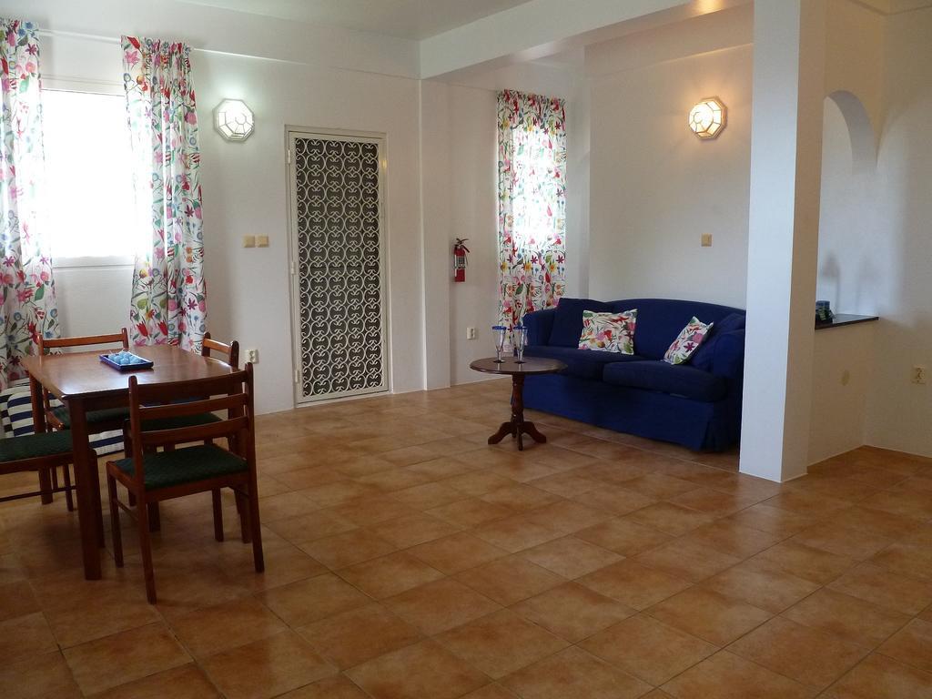 Caribbean Sea View Holiday Apartments Méro Pokoj fotografie